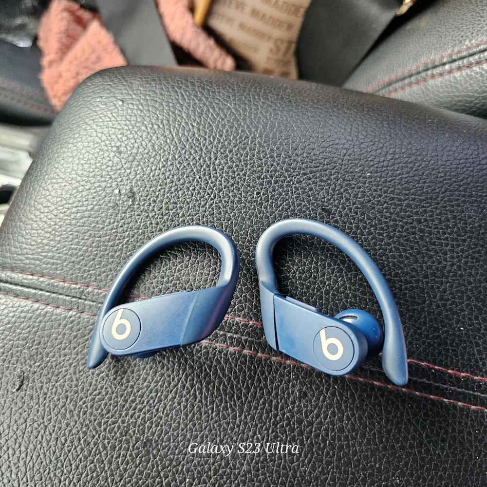 Beats by Dre Blue Earbud Headphones